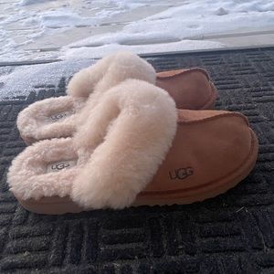 UGG Kids Cozy Il shearling-trimmed slippers